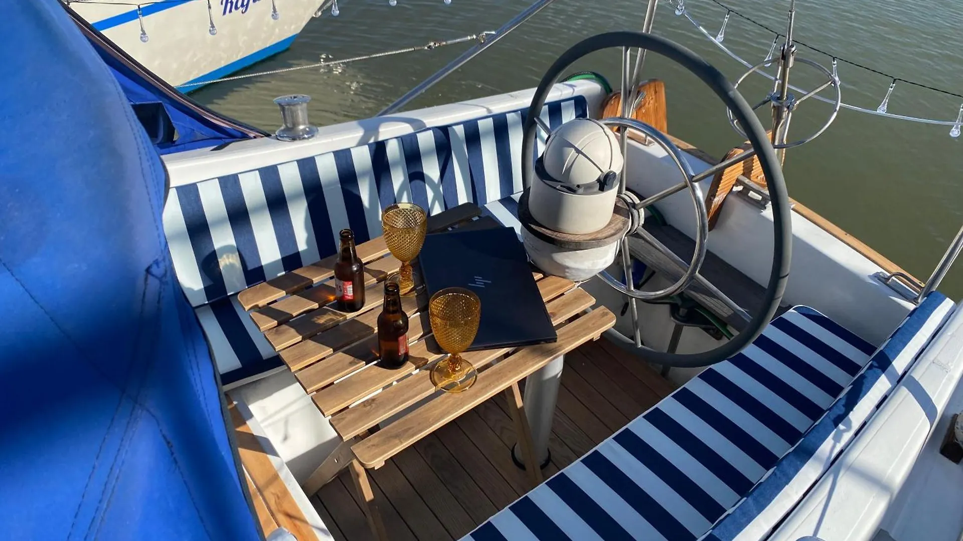Sailboat Anand Hotel Lisboa